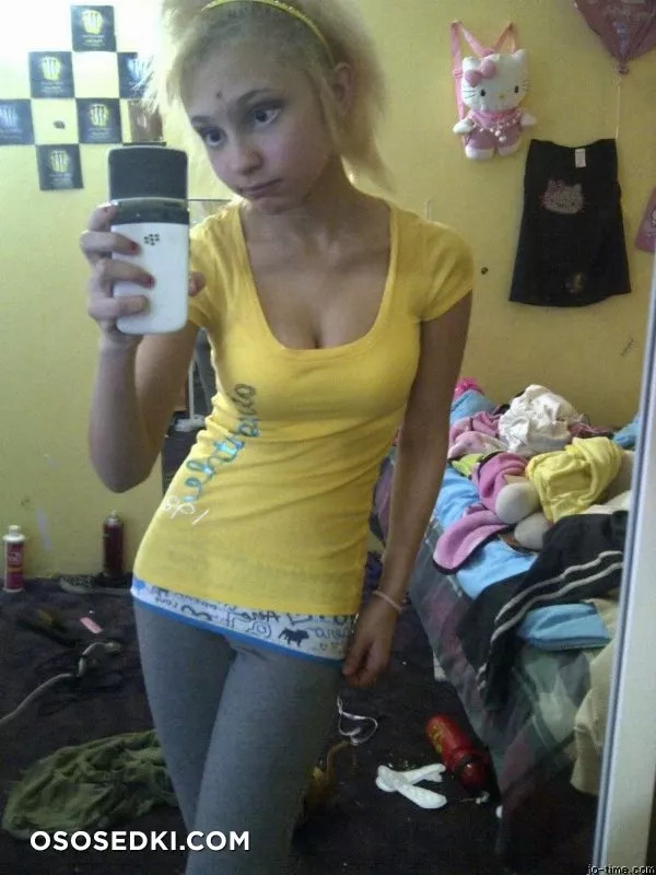 Too Cute Beautiful Petite Teen Girl So Sexy - Photo 203