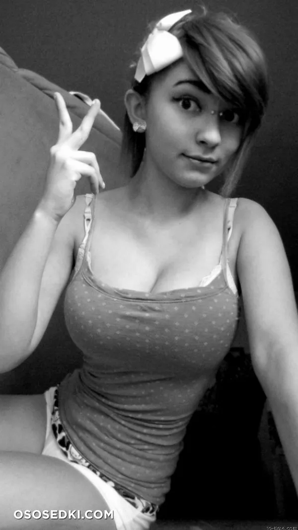 Too Cute Beautiful Petite Teen Girl So Sexy - Photo 528