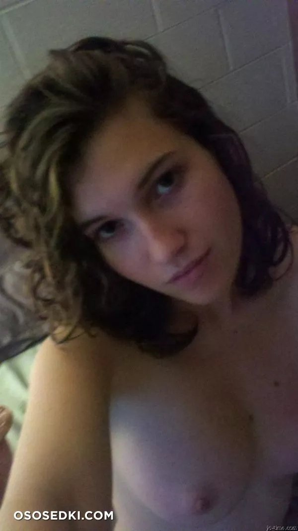 Dark Hair Cutie Nice Pert Tits - Photo 58