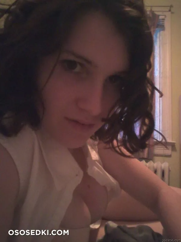 Dark Hair Cutie Nice Pert Tits - Photo 77