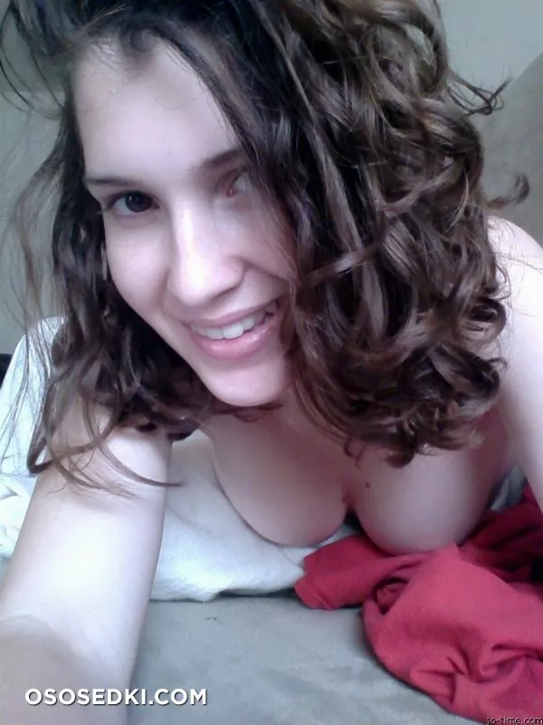 Dark Hair Cutie Nice Pert Tits - Photo 104