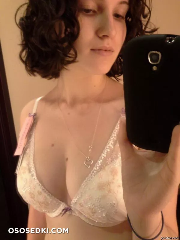 Dark Hair Cutie Nice Pert Tits - Photo 123