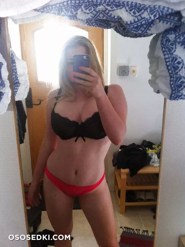 Big tits - Photo 36