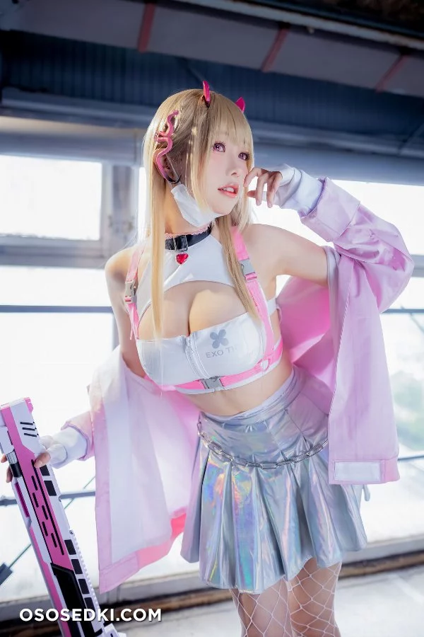 Ely - Viper nude. Onlyfans, Patreon leaked 40 nude photos
