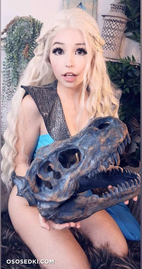 Belle Delphine - Daenerys Targaryen nude. Onlyfans, Patreon leaked 20 nude photos