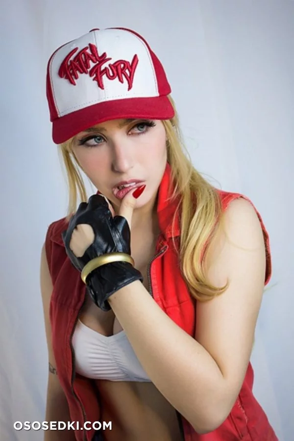 Danielle Vedovelli - Terry Bogard nude. Onlyfans, Patreon leaked 21 nude photos