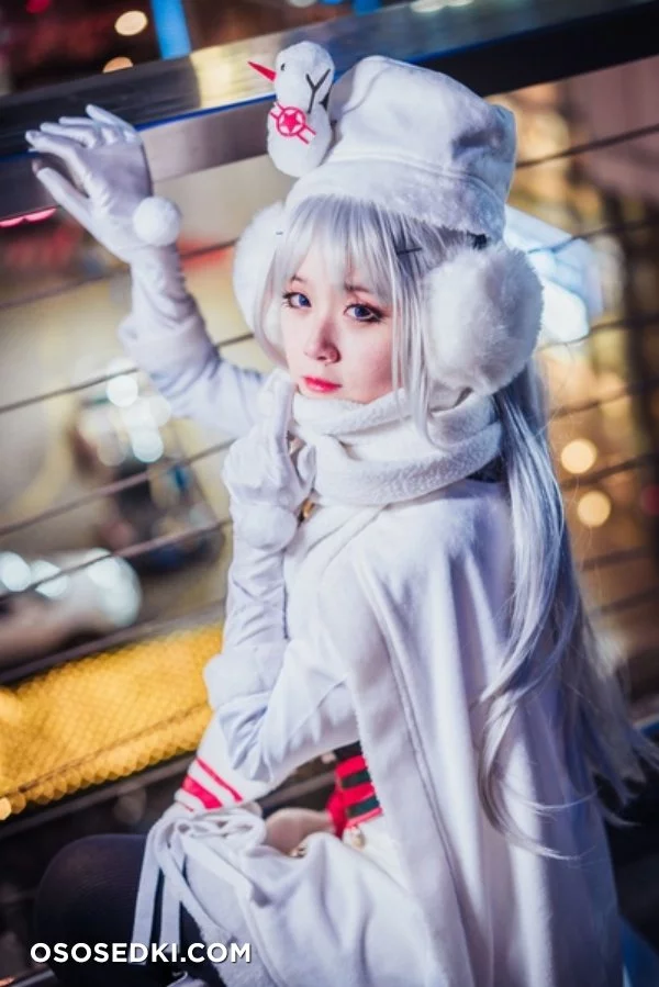 [秋楚楚] Enterprise Christmas nude. Onlyfans, Patreon leaked 19 nude photos