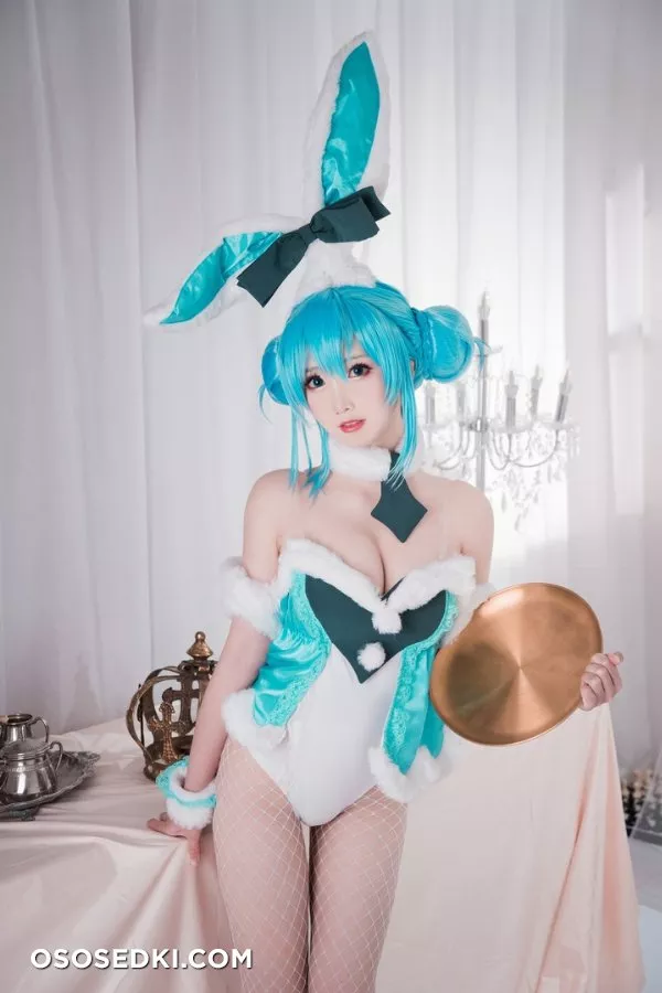 面饼仙儿 - 初音兔女郎 nude. Onlyfans, Patreon leaked 15 nude photos