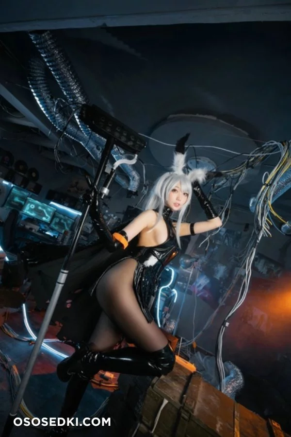 周叽是可爱兔兔 - Savage Arknights nude. Onlyfans, Patreon leaked 22 nude photos