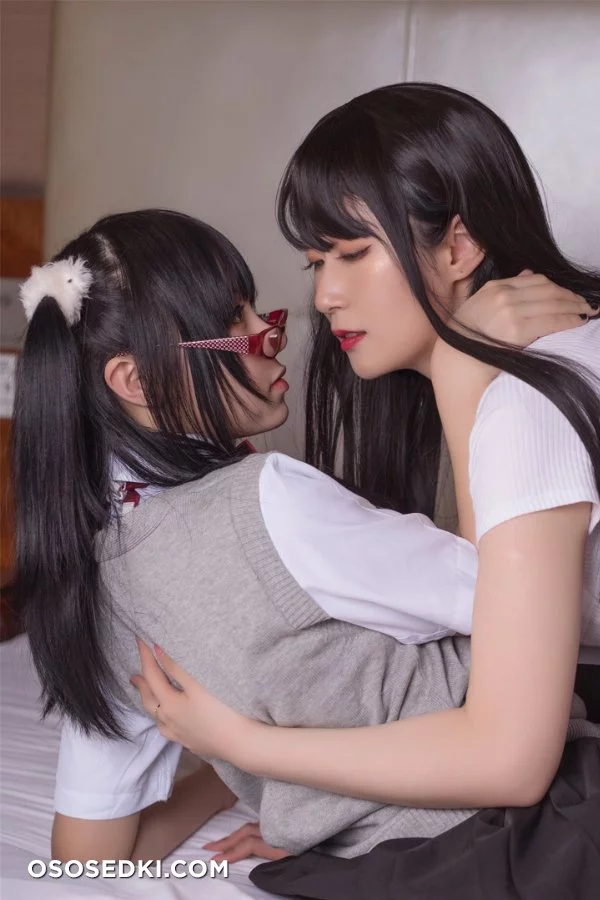 软妹摇摇乐x白银81  yaoyao nude. Onlyfans, Patreon leaked 119 nude photos