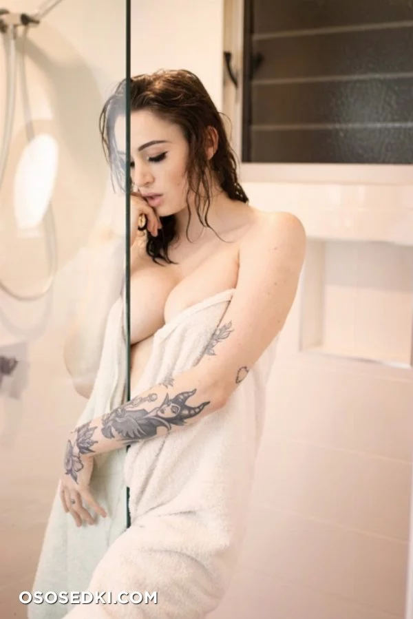 Kayla Erin. Shower nude. Onlyfans, Patreon leaked 10 nude photos