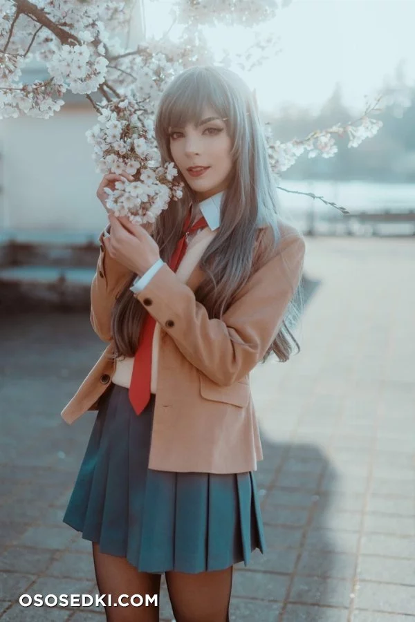 Bloodraven. Mai Sakurajima. Aobuta nude. Onlyfans, Patreon leaked 15 nude photos