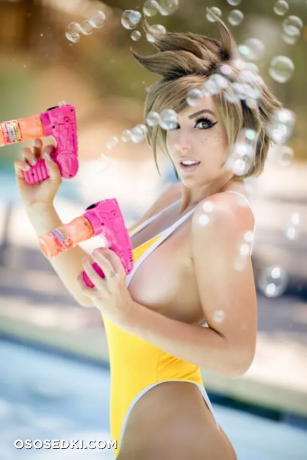 Bikini Tracer | Jessica Nigri nude. Onlyfans, Patreon leaked 20 nude photos