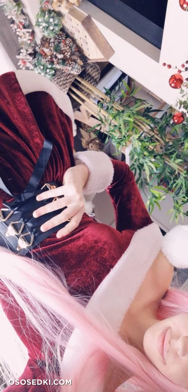 Belle Delphine nude. Onlyfans, Patreon leaked 19 nude photos