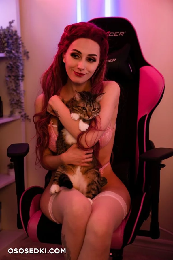 Rolyatistaylor nude. Onlyfans, Patreon leaked 22 nude photos