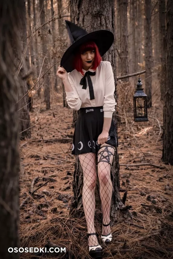 Nichameleon - Witch set nude. Onlyfans, Patreon leaked 24 nude photos