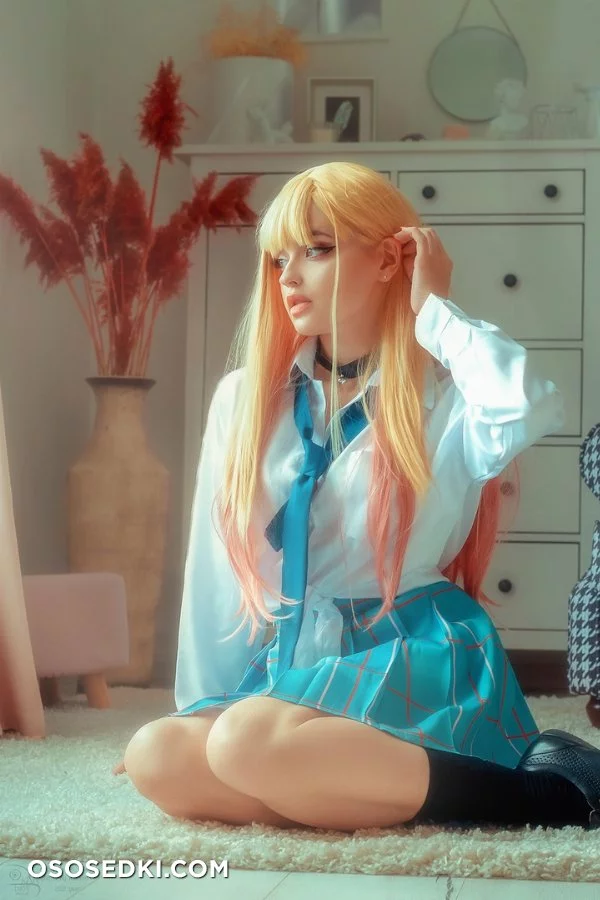 Sono Bisque Doll wa Koi wo Suru nude. Onlyfans, Patreon leaked 10 nude photos
