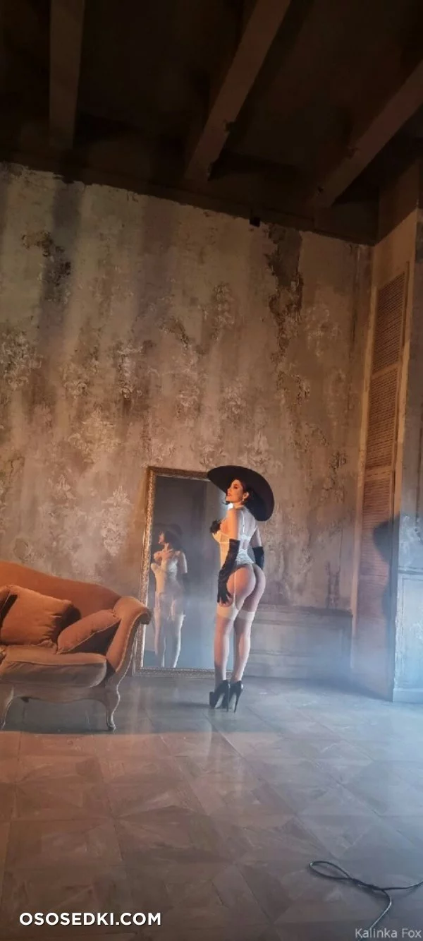 Kalinka Fox - Alcina Dimitrescu (Resident Evil) Kalinka Fox nude. Onlyfans, Patreon leaked 28 nude photos