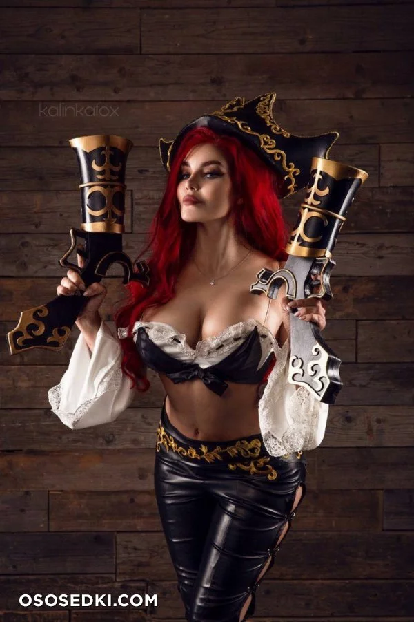 [KalinkaFox] Miss Fortune nude. Onlyfans, Patreon leaked 7 nude photos
