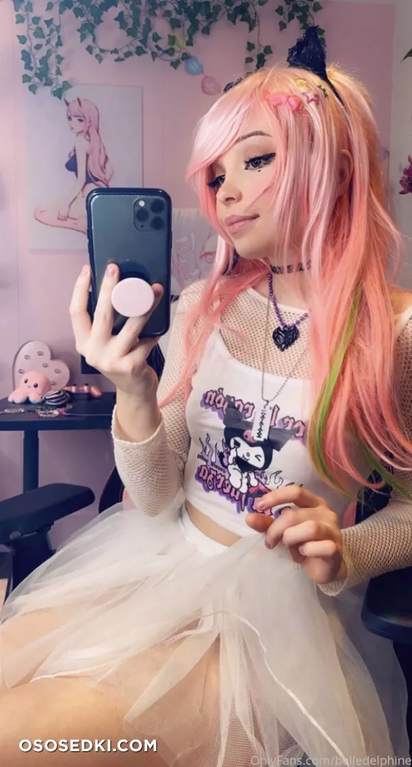 Belle Delphine Sk8er Girl nude. Onlyfans, Patreon leaked 31 nude photos