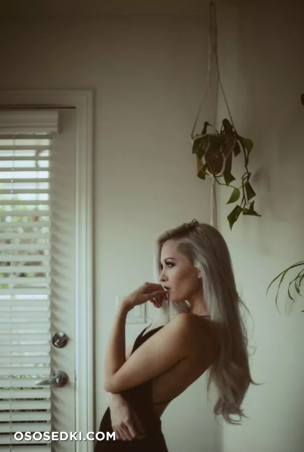 Hendoart erotic patreon cosplay set nude. Onlyfans, Patreon leaked 8 nude photos
